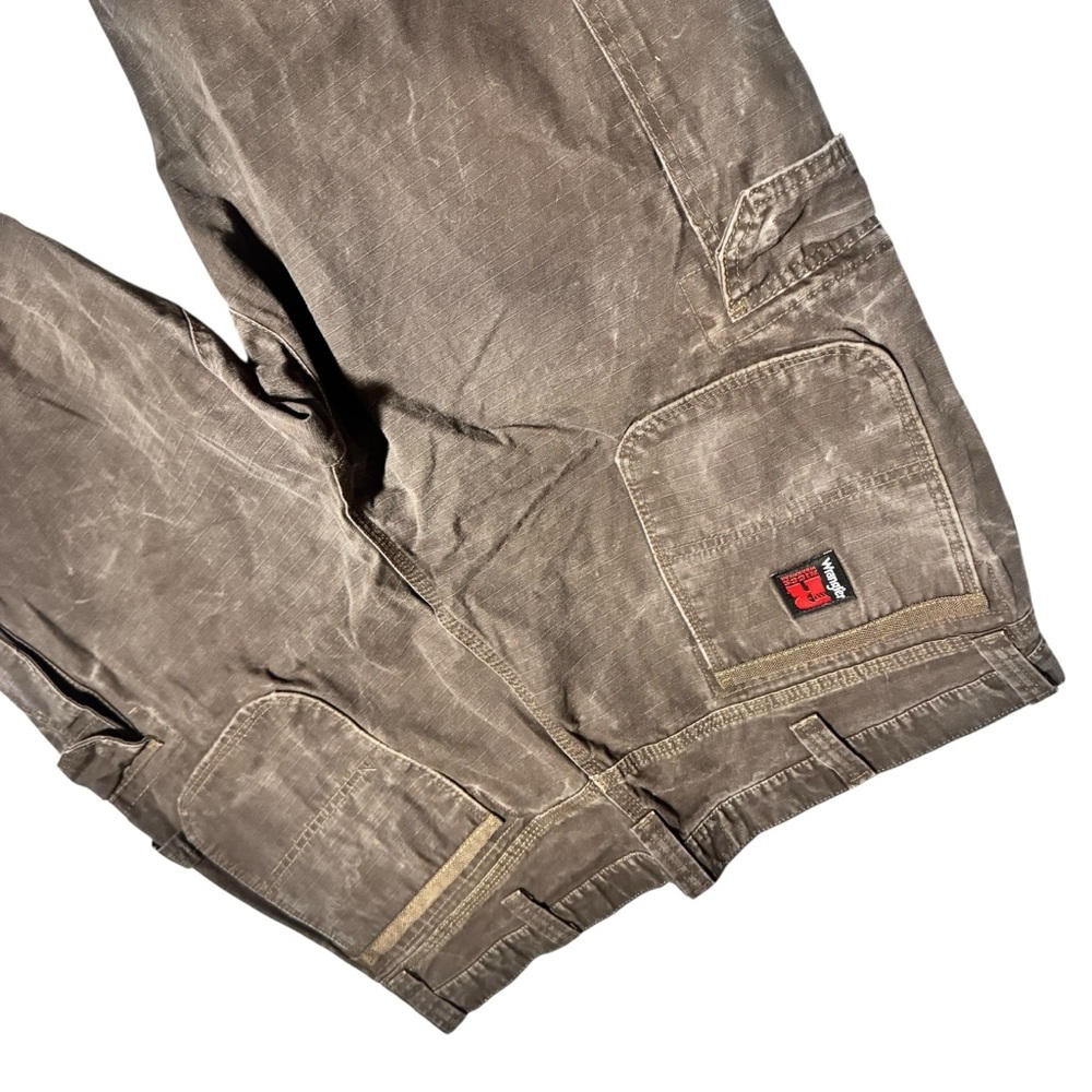 Wrangler Riggs Men's Canvas Cargo Pants Distressed Workwear Gorpcore Brown 42x34 - Picture 3 of 7